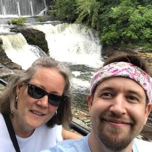 Meet your Posher, Gail